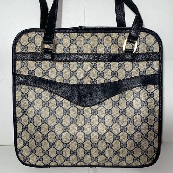 Sold! Not Available Anymore. Authentic vintage Gucci - AS IS - Picture 3 of 16